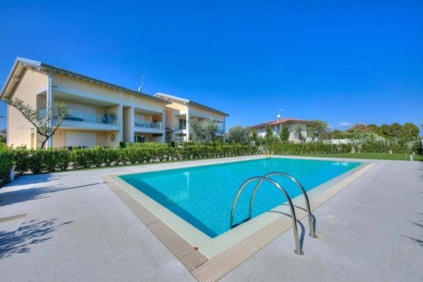 appartamento in affitto a Peschiera del Garda in zona San Benedetto di Lugana