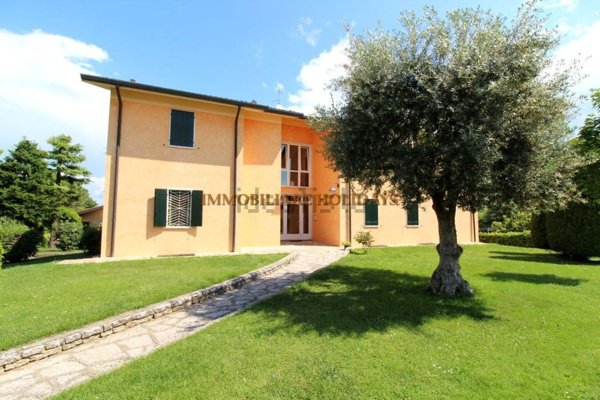 appartamento in affitto a Peschiera del Garda in zona San Benedetto di Lugana