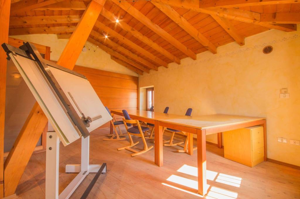 ufficio in affitto a Povegliano Veronese
