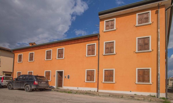 ufficio in affitto a Povegliano Veronese in zona Madonna dell'Uva Secca