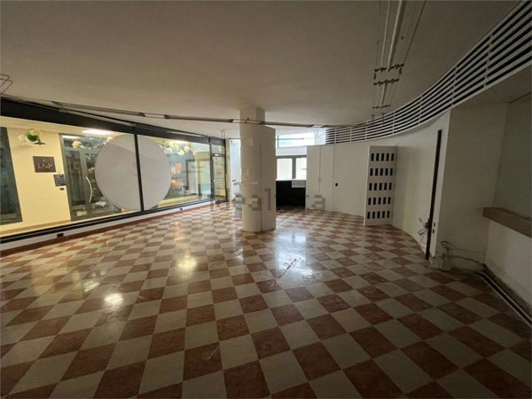 negozio in affitto a San Bonifacio