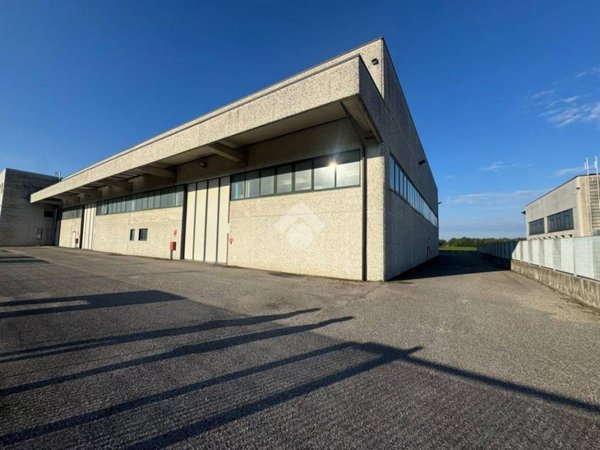 locale commerciale in affitto a San Bonifacio