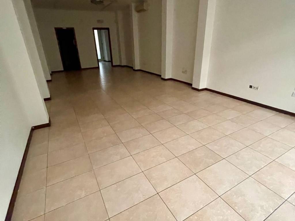 negozio in affitto a San Bonifacio