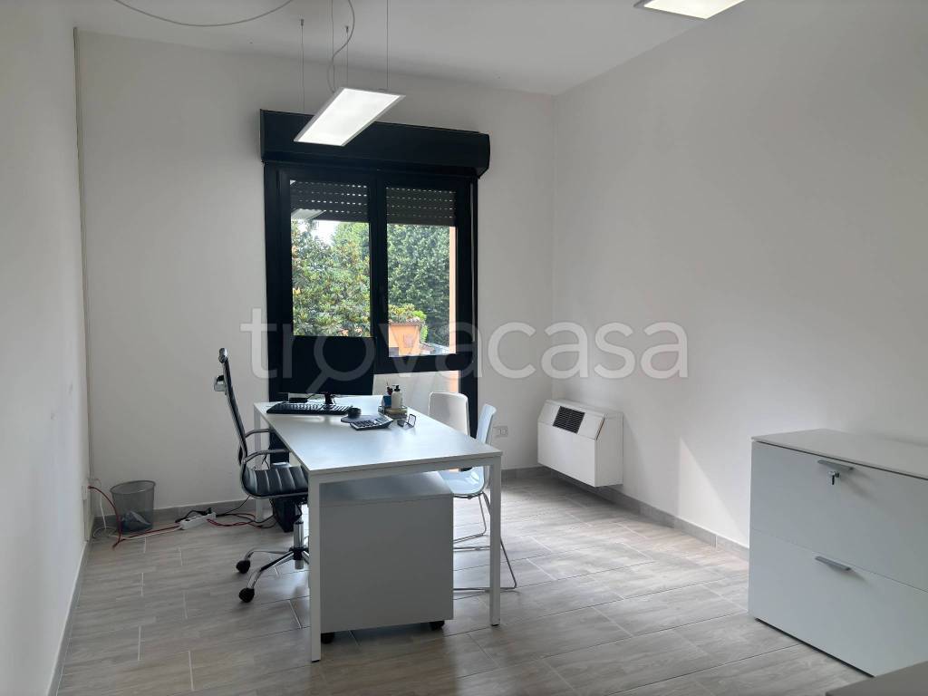 ufficio in affitto a San Giovanni Lupatoto