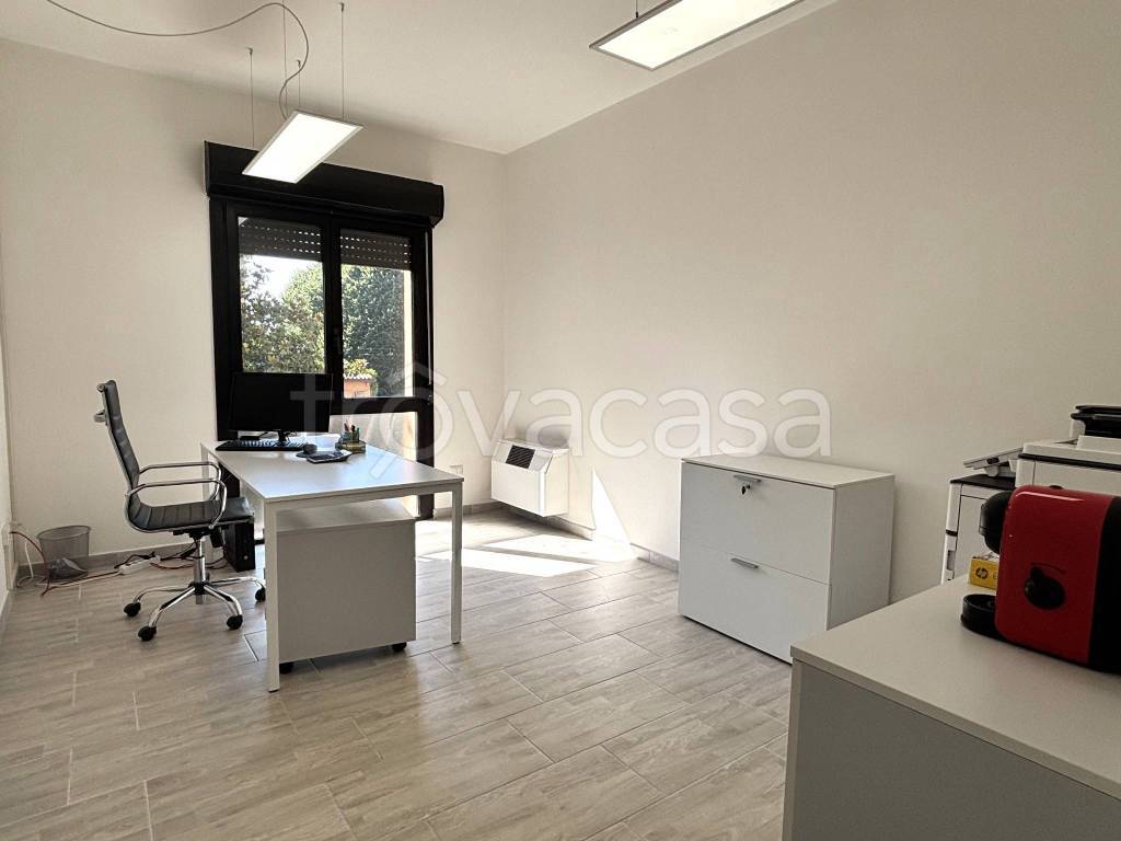 ufficio in affitto a San Giovanni Lupatoto