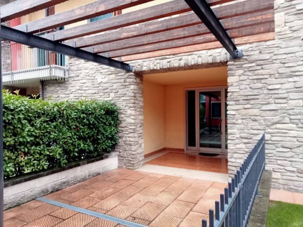 appartamento in affitto a San Giovanni Lupatoto in zona Pozzo