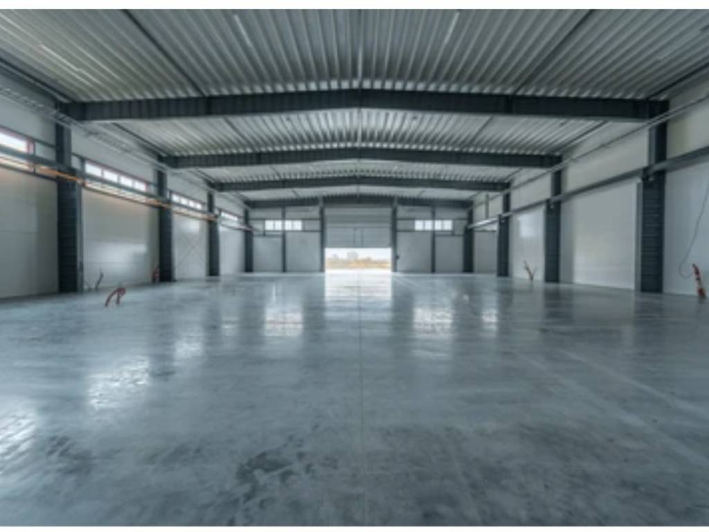 locale commerciale in affitto a San Giovanni Lupatoto