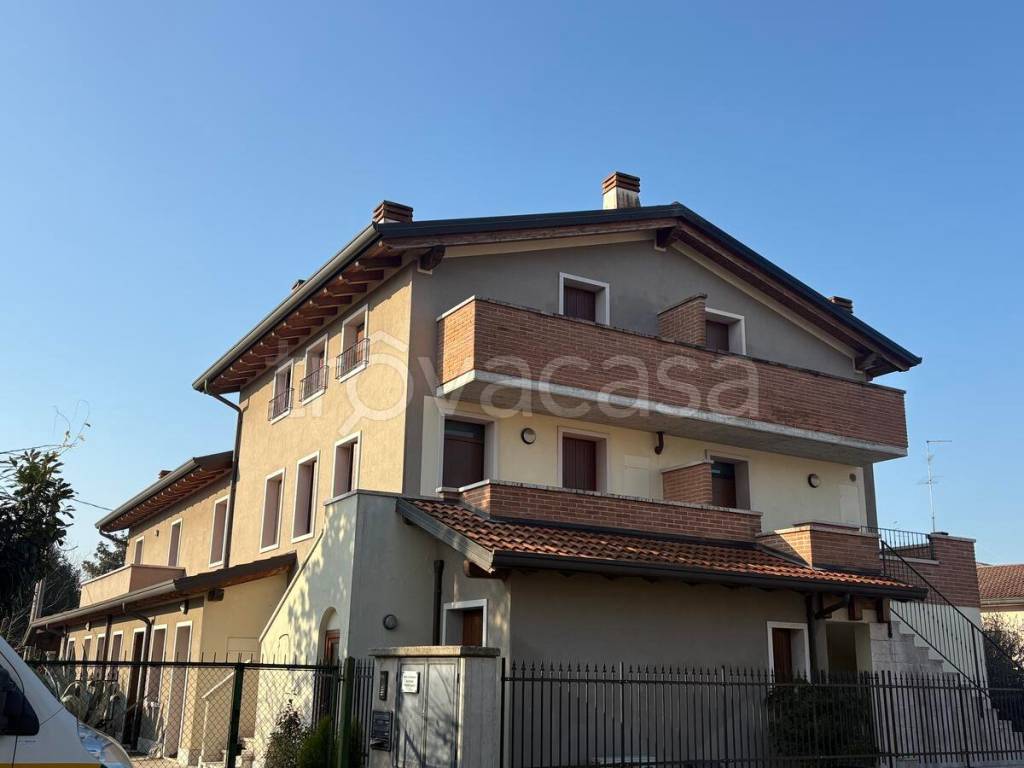 appartamento in affitto a San Giovanni Lupatoto