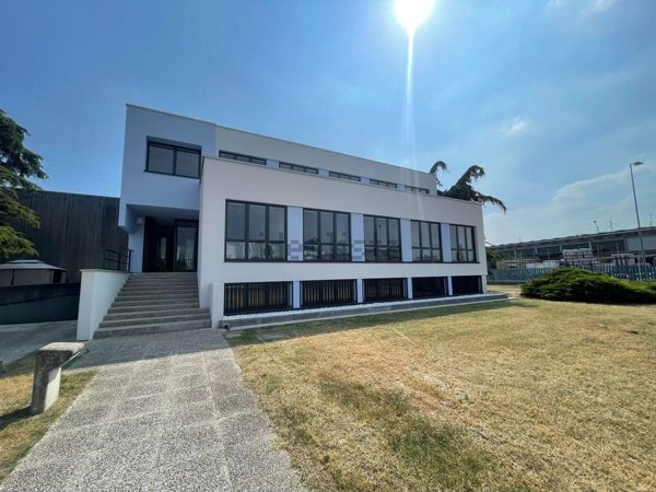 ufficio in affitto a San Giovanni Lupatoto