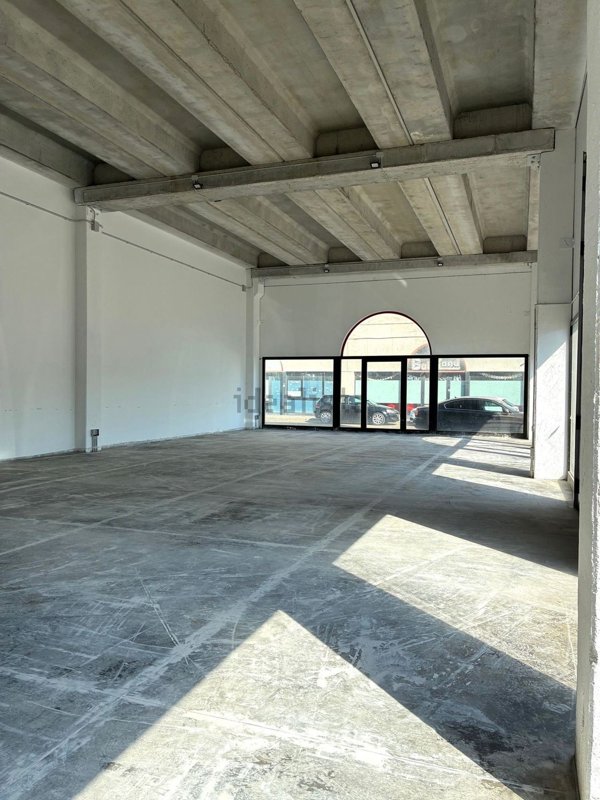 ufficio in affitto a San Giovanni Lupatoto