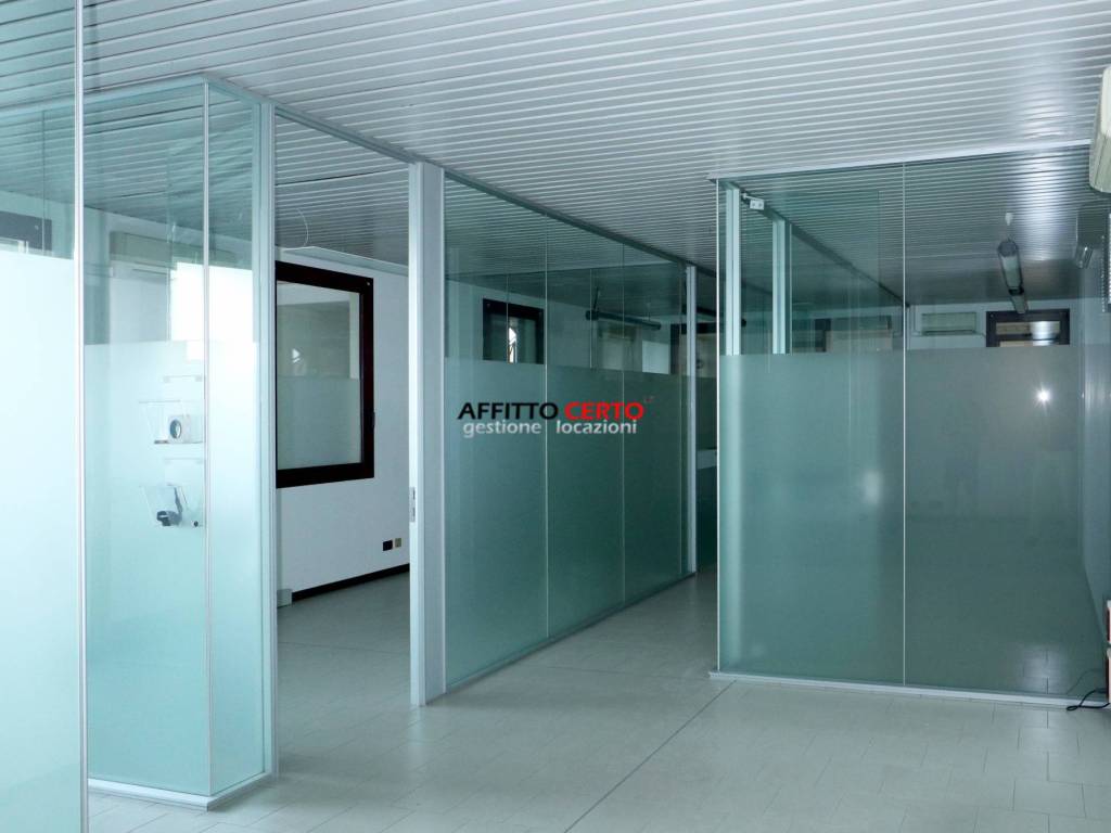 ufficio in affitto a San Giovanni Lupatoto