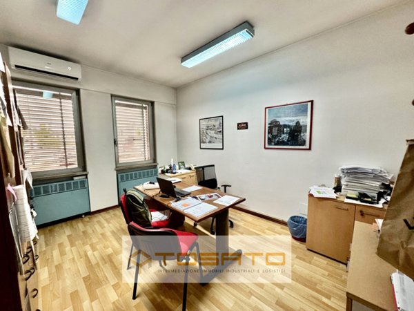 ufficio in affitto a San Giovanni Lupatoto in zona Pozzo