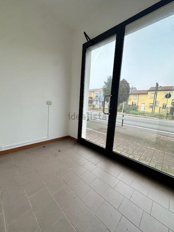 ufficio in affitto a Sanguinetto in zona Venera