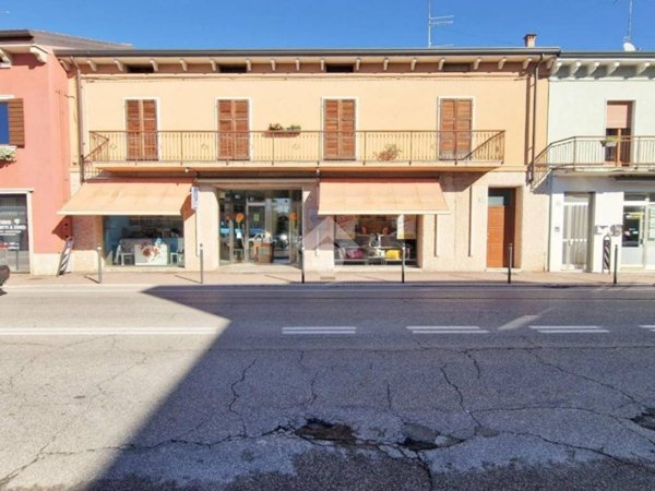 negozio in affitto a San Martino Buon Albergo