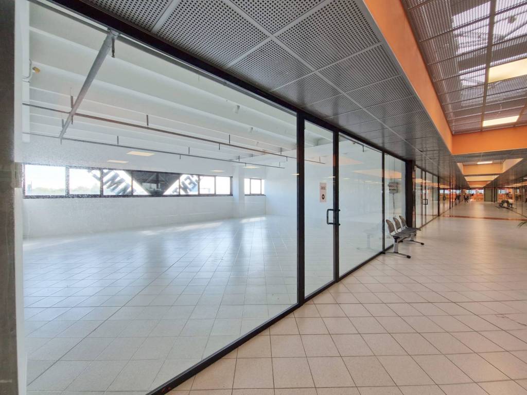 negozio in affitto a San Martino Buon Albergo