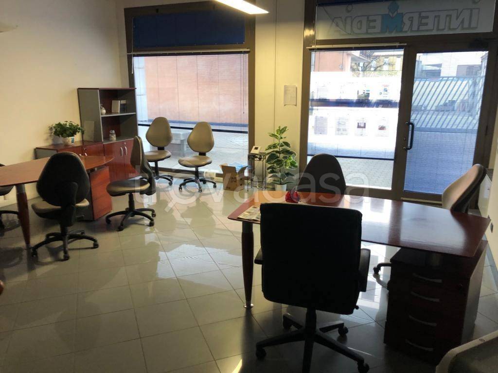 negozio in affitto a San Martino Buon Albergo