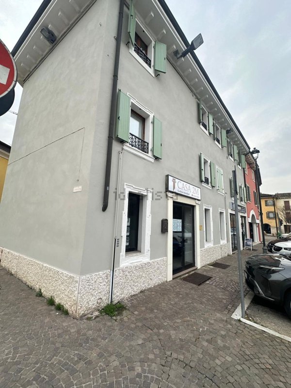 locale commerciale in affitto a San Martino Buon Albergo