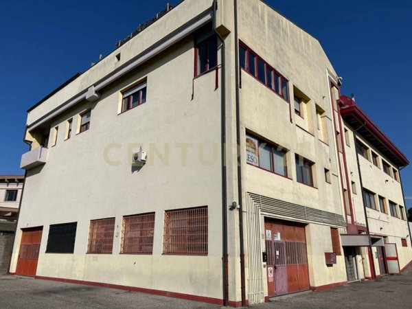 negozio in affitto a San Martino Buon Albergo