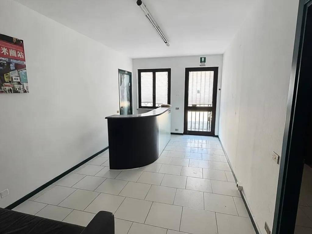 locale commerciale in affitto a San Martino Buon Albergo