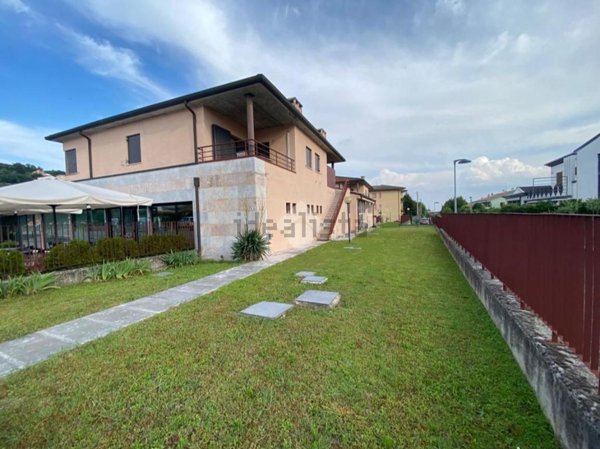 ufficio in affitto a San Pietro in Cariano in zona Pedemonte