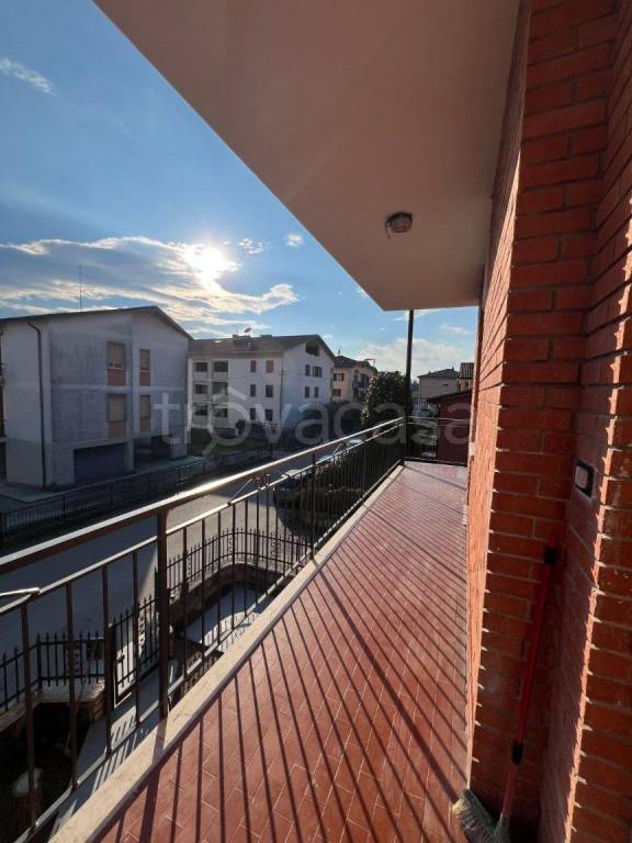 appartamento in affitto a San Pietro in Cariano in zona San Floriano