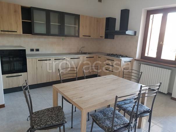 appartamento in affitto a San Pietro in Cariano in zona Bure