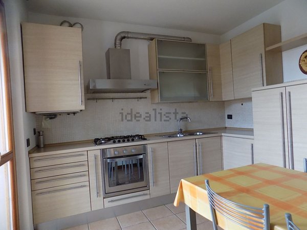 appartamento in affitto a Sant'Ambrogio di Valpolicella in zona Domegliara