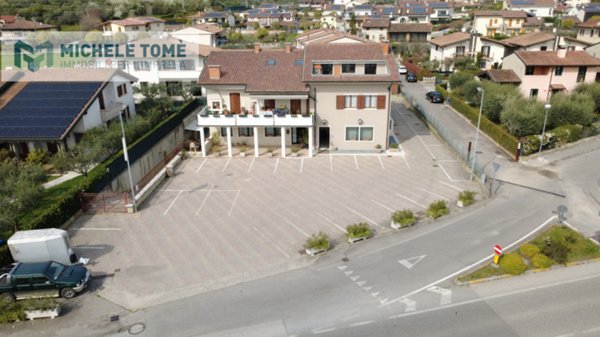 negozio in affitto a Sant'Ambrogio di Valpolicella in zona Gargagnago