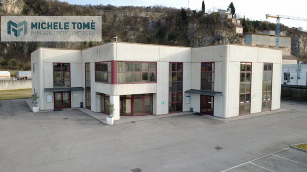 ufficio in affitto a Sant'Ambrogio di Valpolicella in zona Domegliara