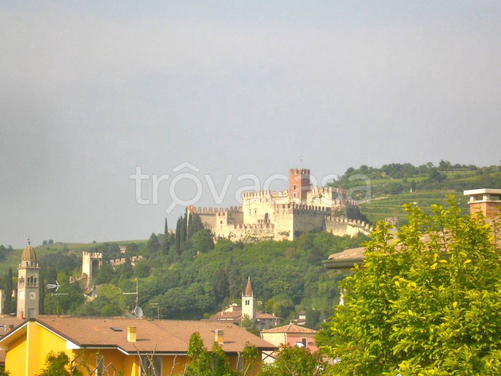 appartamento in affitto a Soave