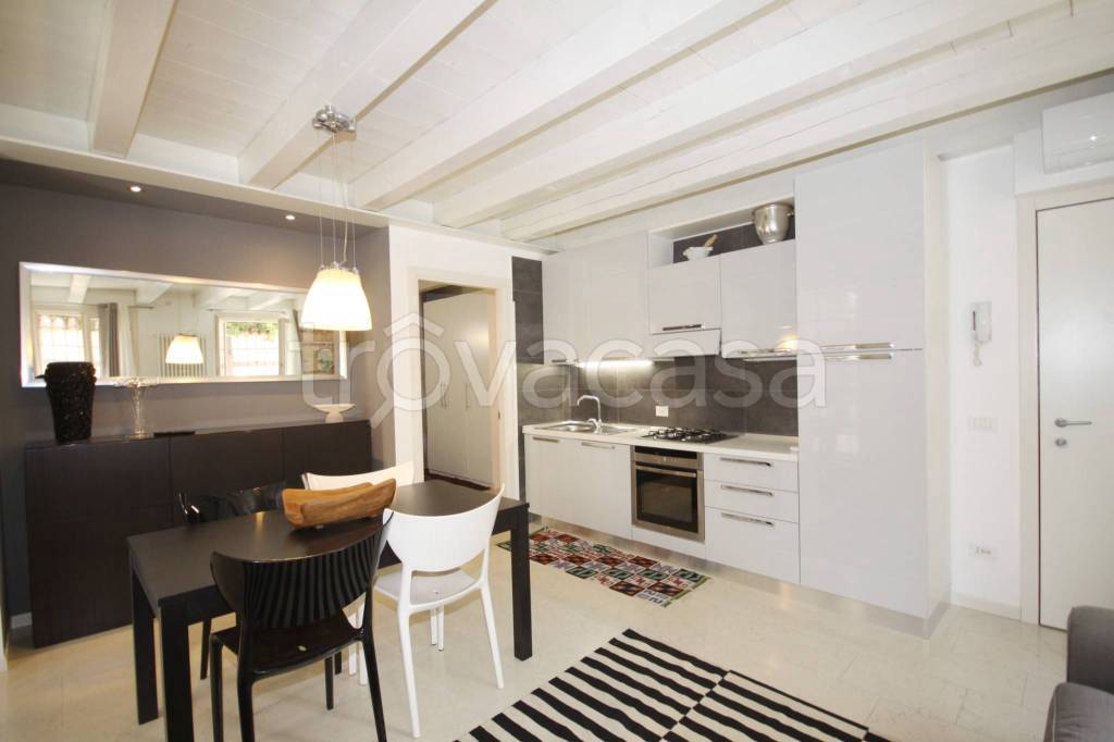 appartamento in affitto a Soave