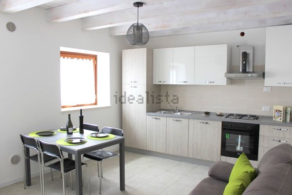 appartamento in affitto a Soave in zona Costeggiola