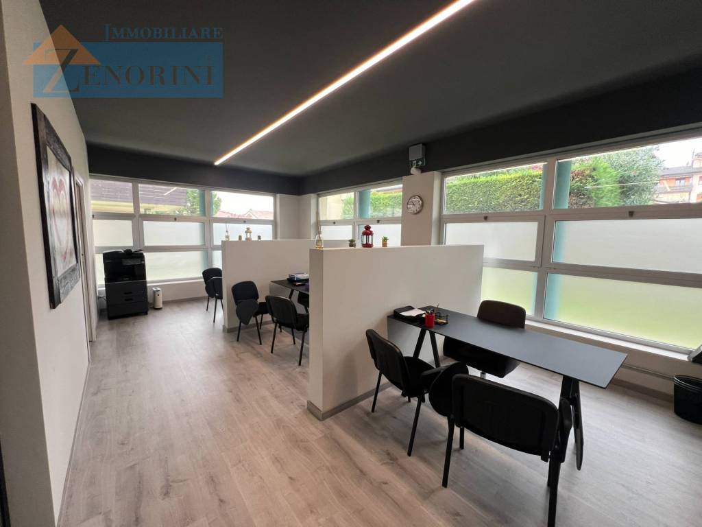 ufficio in affitto a Sommacampagna in zona Caselle