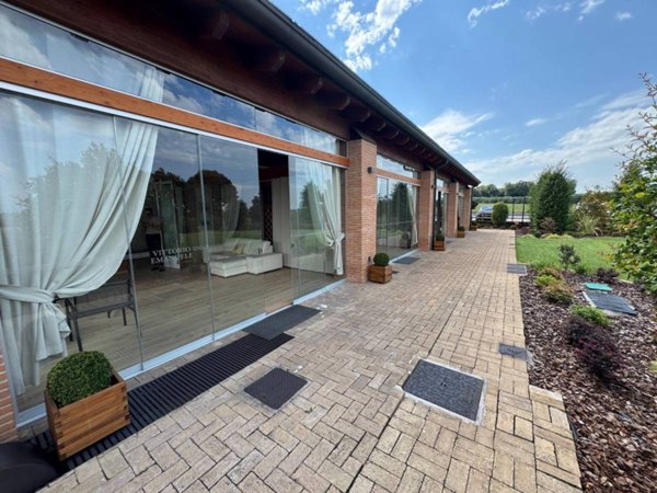 appartamento in affitto a Sommacampagna in zona Custoza