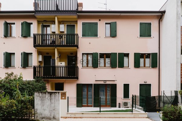 appartamento in affitto a Sommacampagna