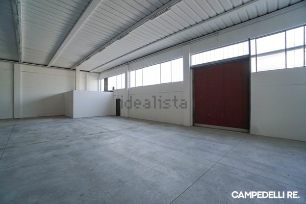 capannone in affitto a Sommacampagna in zona Caselle