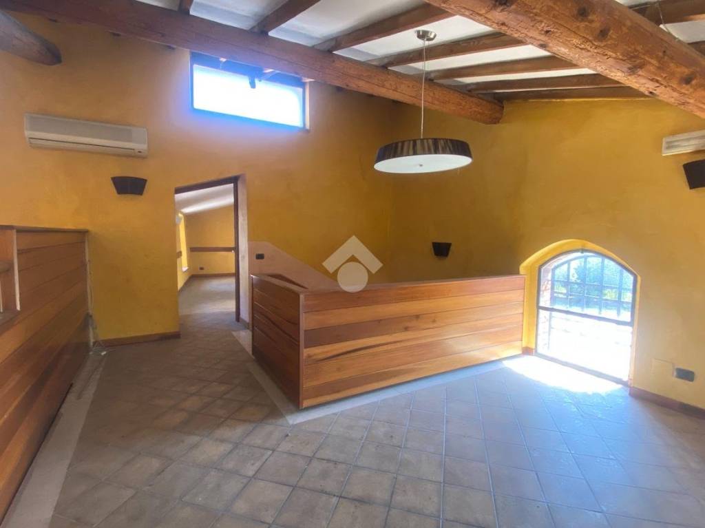 ufficio in affitto a Sona in zona Palazzolo