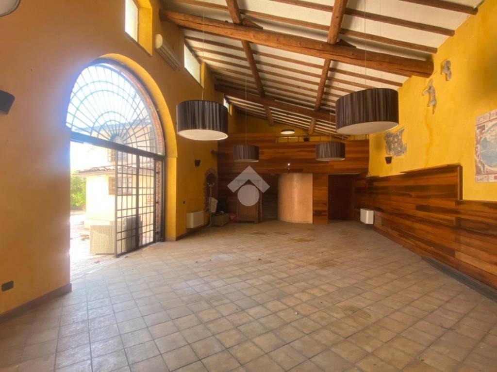 ufficio in affitto a Sona in zona Palazzolo