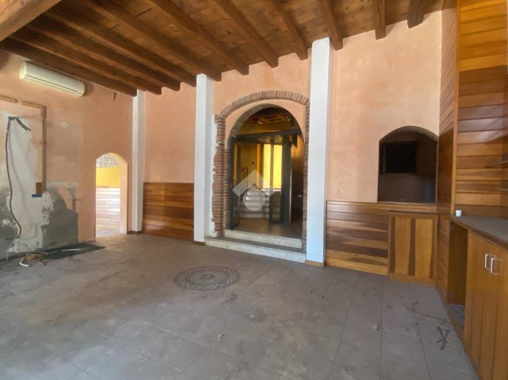 ufficio in affitto a Sona in zona Palazzolo