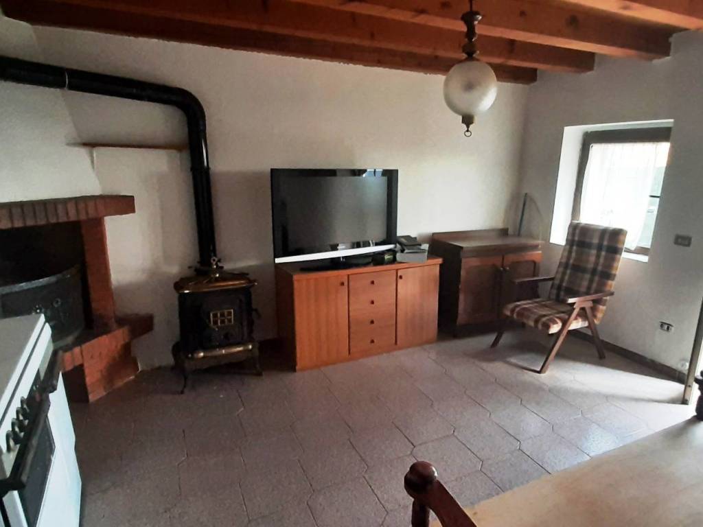 casa indipendente in affitto a Tregnago