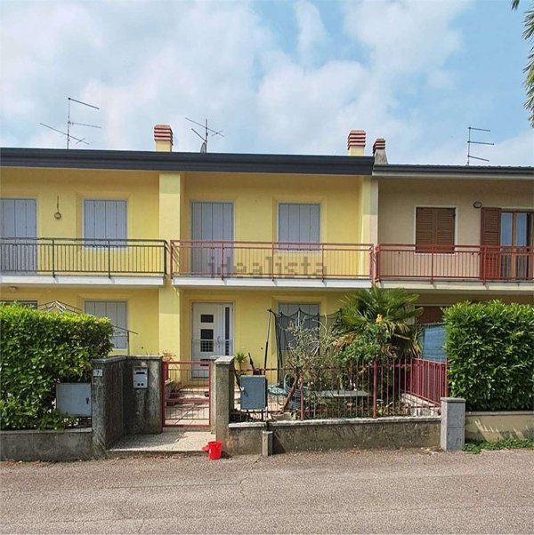 casa indipendente in affitto a Tregnago