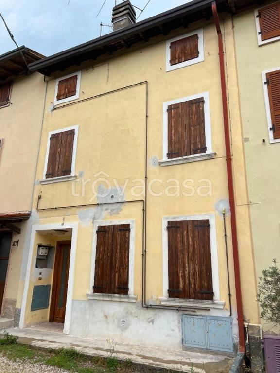 appartamento in affitto a Valeggio sul Mincio