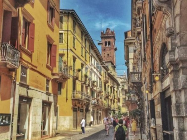 appartamento in affitto a Verona in zona Centro Storico