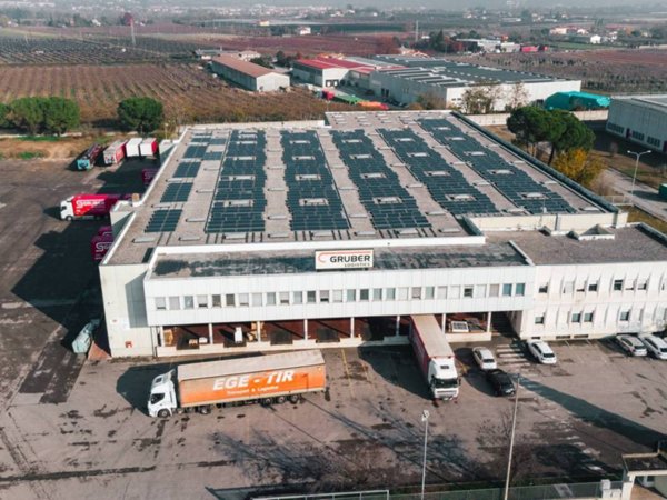 locale commerciale in affitto a Verona in zona Chievo