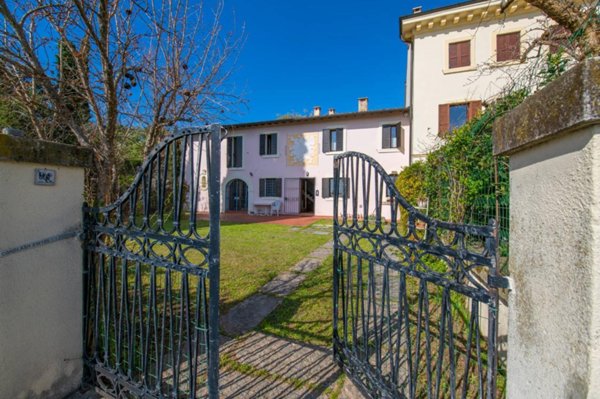 casa indipendente in affitto a Verona in zona Valdonega