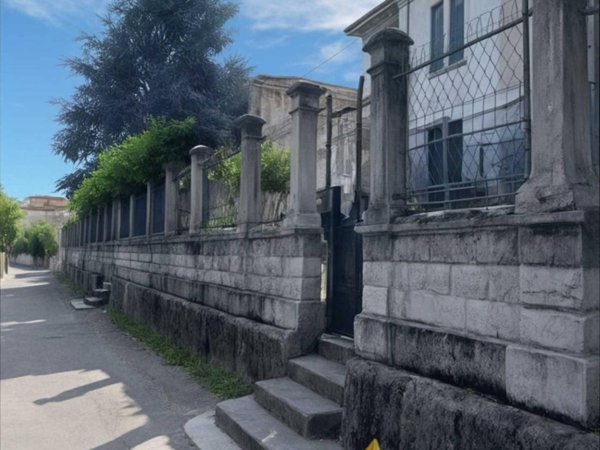 appartamento in affitto a Verona in zona Cittadella