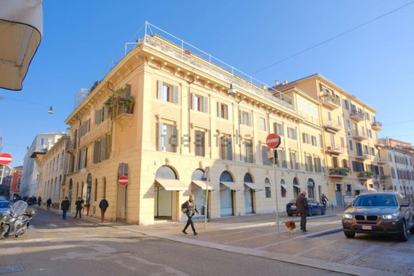 negozio in affitto a Verona in zona Centro Storico
