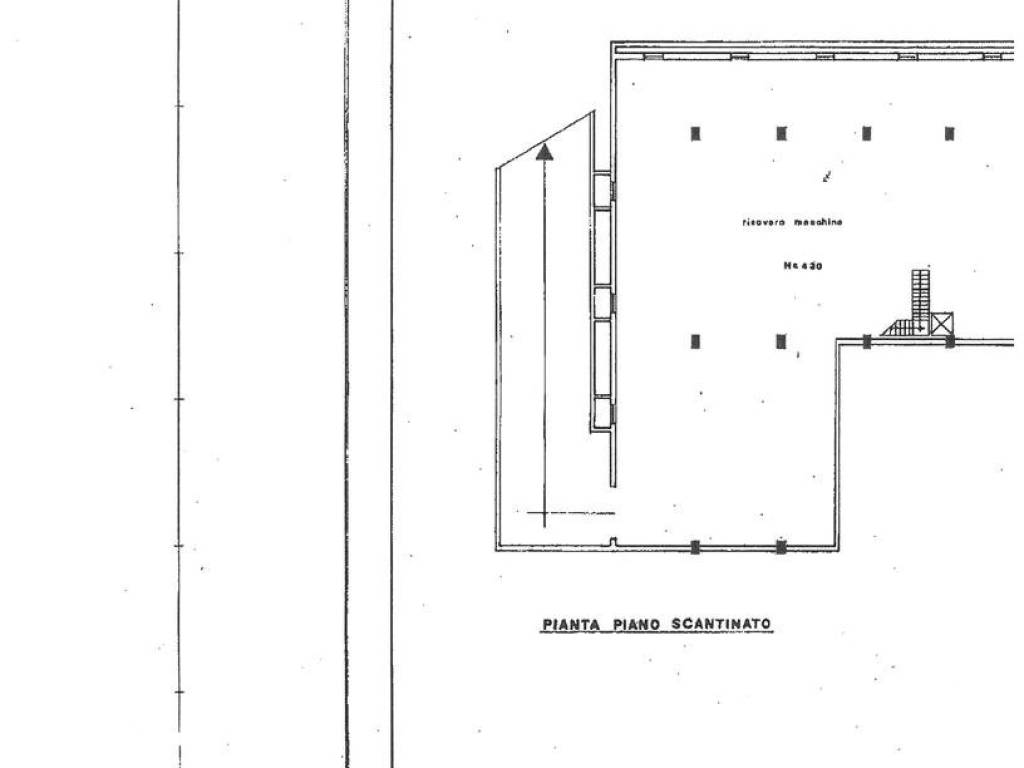 locale commerciale in affitto a Verona in zona Santa Lucia