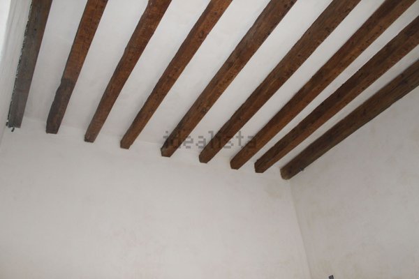 negozio in affitto a Verona in zona Centro Storico