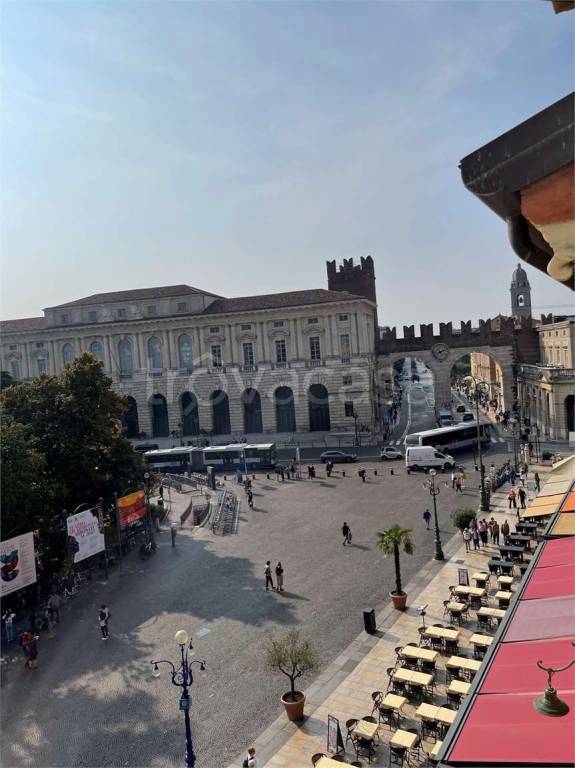 appartamento in affitto a Verona in zona Centro Storico